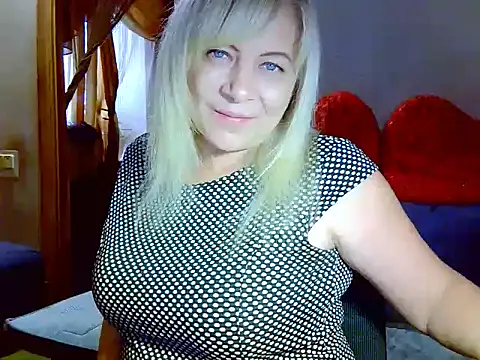 AgoniA7 online show from 11/09/25, 07:56