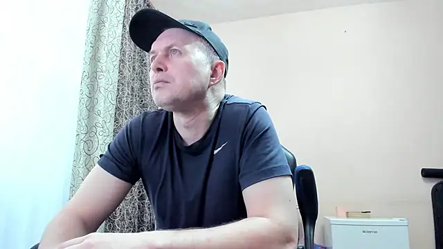 SanFrantsisko online show from 04/10/26, 06:53