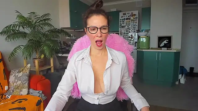 ChristinaGlory online show from 03/10/25, 11:55