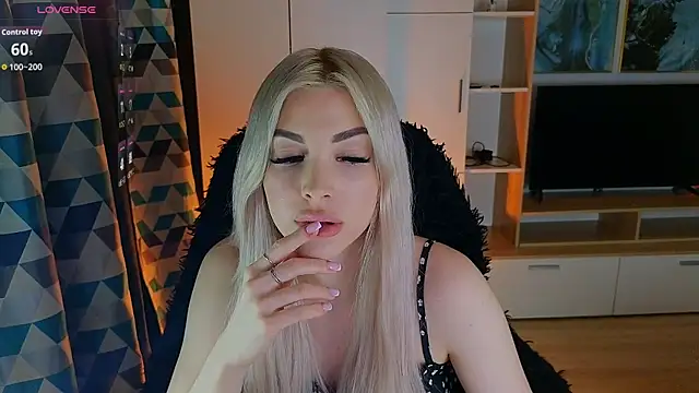 MilanaOmg online show from 04/03/26, 06:14