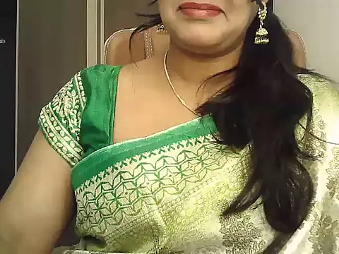 Spandana Sweety online show from 11/21/25, 06:23