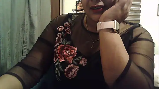 Snapshot of Spandana_Sweety chatting on 05/20/26, 07:16 Spandana Sweety online show from 05/20/26, 07:16