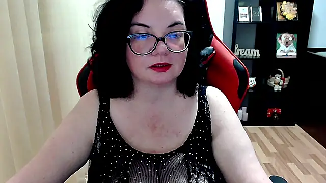 MissTroublle online show from 05/15/26, 10:35