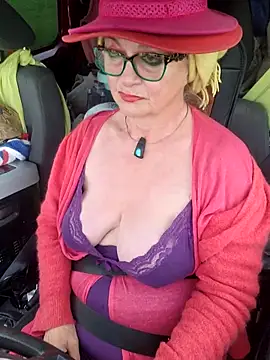 MucMilf59 online show from 04/11/26, 07:05