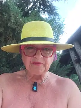 MucMilf59 online show from 06/01/26, 07:24