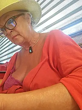 MucMilf59 online show from 06/30/26, 11:21