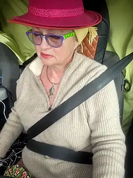 MucMilf59 online show from 03/27/26, 08:59