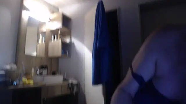 MucMilf59 online show from 03/12/26, 10:03