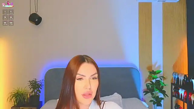 Kira from UA online show from 04/13/26, 11:42