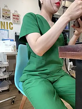 Snapshot of Meilian2021 chatting on 02/11/26, 04:56 Meilian2021 online show from 02/11/26, 04:56