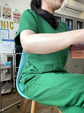 Snapshot of Meilian2021 chatting on 02/10/26, 04:33 Meilian2021 online show from 02/10/26, 04:33