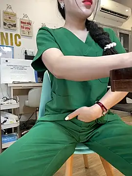 Snapshot of Meilian2021 chatting on 02/08/26, 04:54 Meilian2021 online show from 02/08/26, 04:54