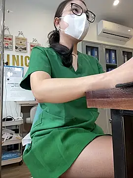 Snapshot of Meilian2021 chatting on 02/06/26, 04:19 Meilian2021 online show from 02/06/26, 04:19