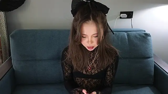 JuliaBeng online show from 11/01/25, 12:43