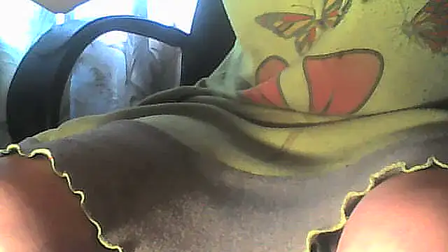 Snapshot of nastena70 chatting on 05/25/26, 02:33 nastena70 online show from 05/25/26, 02:33