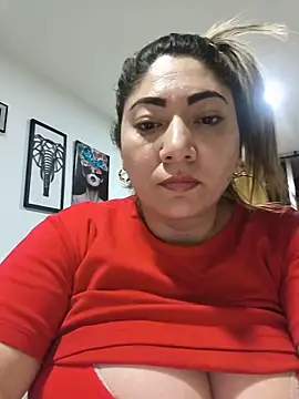 Snapshot of kendra_fire chatting on 05/31/26, 11:05 kendra fire online show from 05/31/26, 11:05