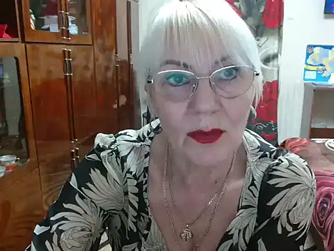 Snapshot of JenaCheim chatting on 02/10/25, 08:53 JenaCheim online show from 02/10/25, 08:53