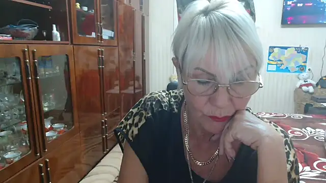 Snapshot of JenaCheim chatting on 09/22/25, 07:09 JenaCheim online show from 09/22/25, 07:09