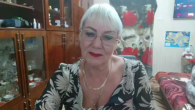 Snapshot of JenaCheim chatting on 10/07/25, 05:52 JenaCheim online show from 10/07/25, 05:52