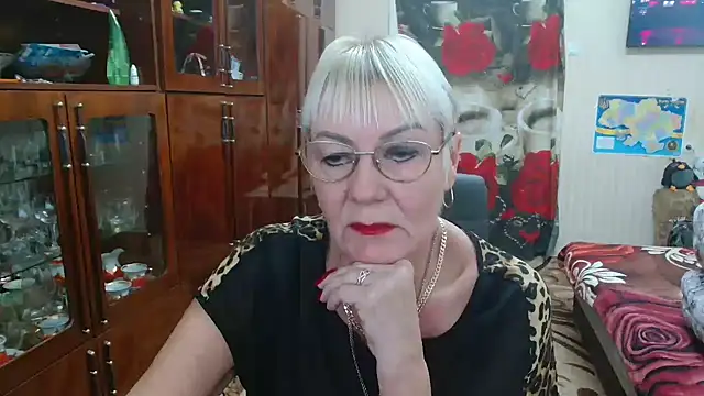 JenaCheim online show from 11/15/25, 06:39