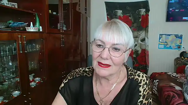 JenaCheim online show from 11/25/25, 06:58