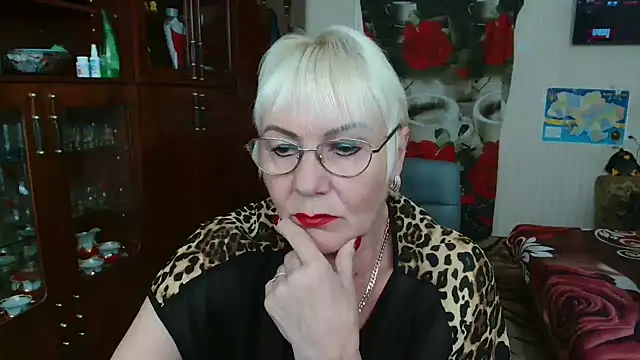 JenaCheim online show from 05/18/26, 05:23
