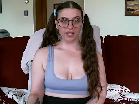 katie kitten38 online show from 05/08/26, 04:00