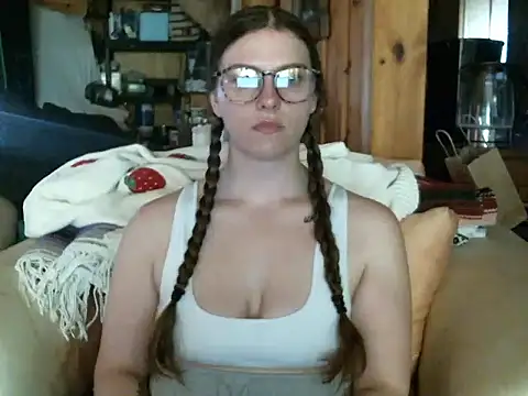 katie kitten38 online show from 04/12/26, 06:00