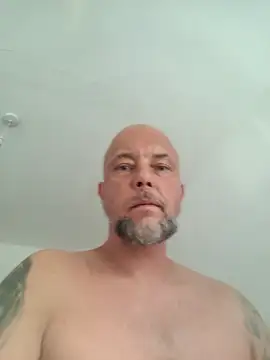 Snapshot of CHIP3NDALES41 chatting on 07/18/26, 05:10 CHIP3NDALES41 online show from 07/18/26, 05:10