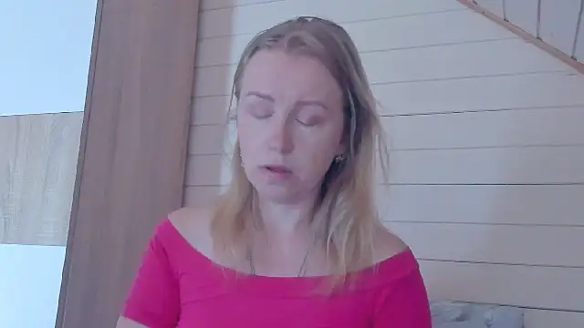 Snapshot of I_AM_MILF chatting on 07/22/26, 06:37 I AM MILF online show from 07/22/26, 06:37