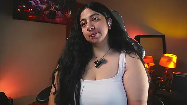 coraline latin online show from 11/03/25, 11:19