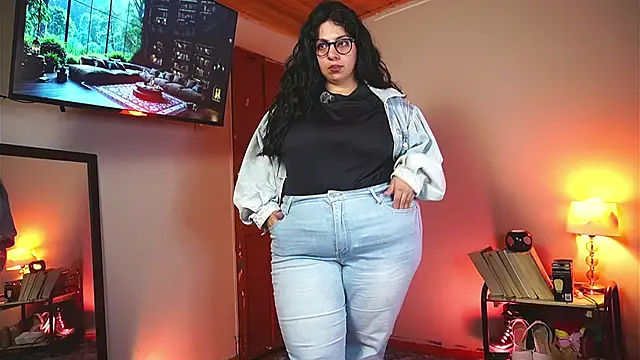 coraline latin online show from 02/20/26, 01:02