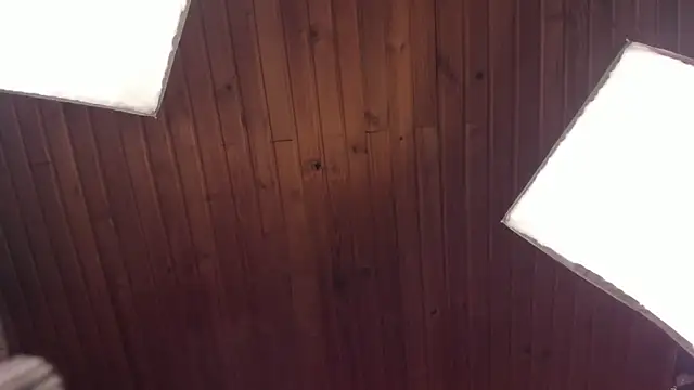 coraline latin online show from 02/21/25, 01:11