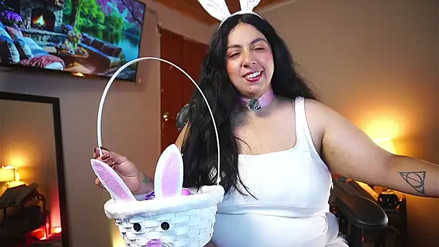 coraline latin online show from 04/03/26, 11:49