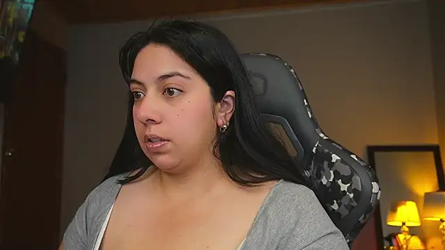 coraline latin online show from 03/17/25, 08:51