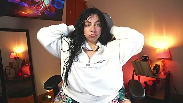 coraline latin online show from 01/06/26, 12:42