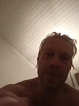 AthleticWomenizer2 online show from 11/02/25, 01:43