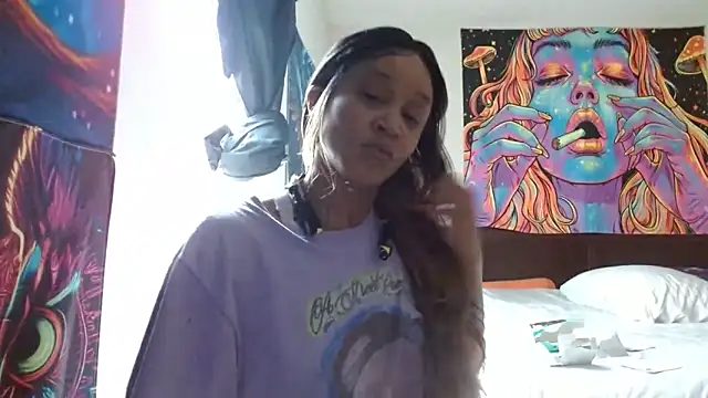 Snapshot of EnticingAaliyah chatting on 02/28/26, 07:02 EnticingAaliyah online show from 02/28/26, 07:02