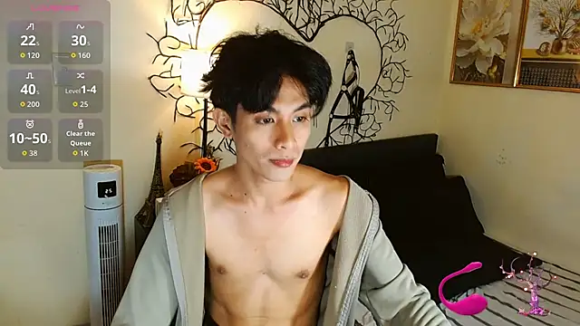 WildestTwink online show from 12/01/25, 07:48