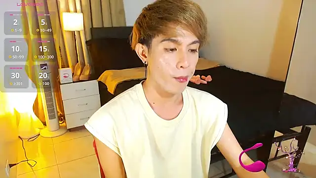 Snapshot of WildestTwink chatting on 07/16/26, 02:36 WildestTwink online show from 07/16/26, 02:36