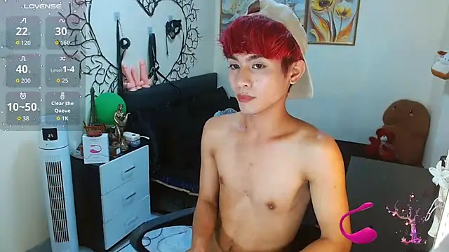 Snapshot of WildestTwink chatting on 09/25/25, 06:14 WildestTwink online show from 09/25/25, 06:14