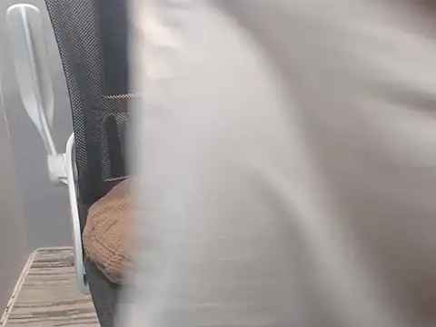 12inchcuteashley online show from 12/17/25, 03:00