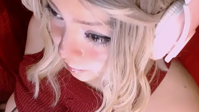 Honey Lucy1 online show from 10/23/25, 12:26