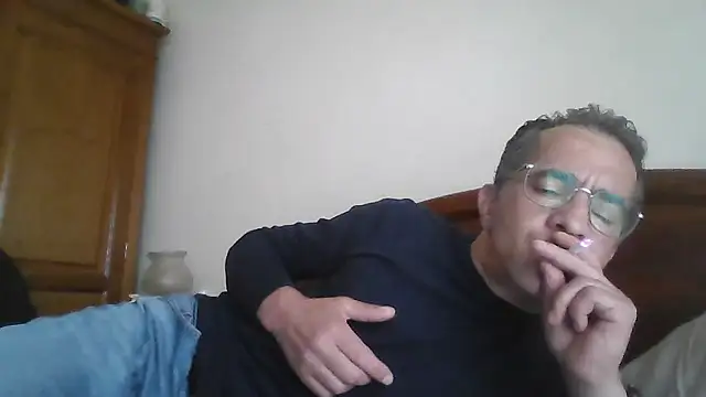 CarlosRocha73 online show from 05/03/26, 11:04