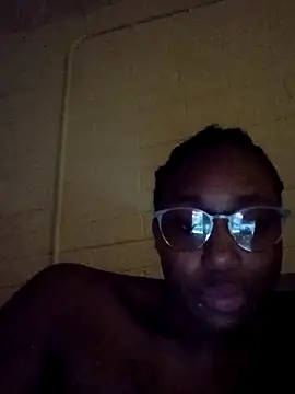 Xochillovemoney2 online show from 04/08/26, 03:57