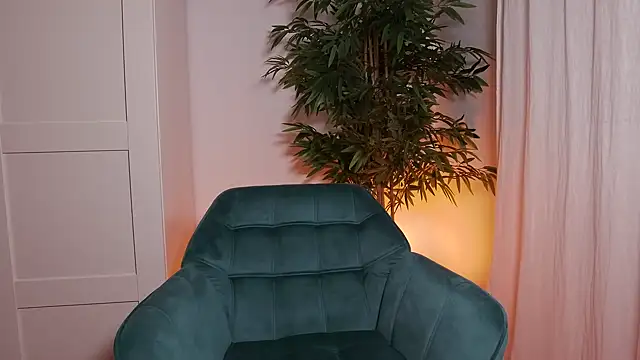 StracciaStella- online show from 02/12/26, 05:45