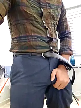 shakir12340 online show from 11/14/25, 11:47