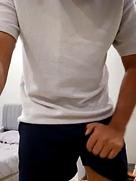 shakir12340 online show from 09/28/25, 06:15