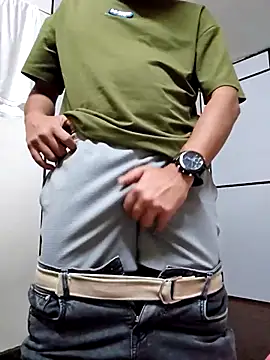 shakir12340 online show from 12/21/25, 01:02