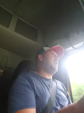 Snapshot of ktmtom247 chatting on 09/24/25, 07:04 ktmtom247 online show from 09/24/25, 07:04